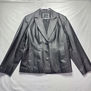 East 5th Women’s Genuine Leather Jacket XL Black Lined Button Front Excellent